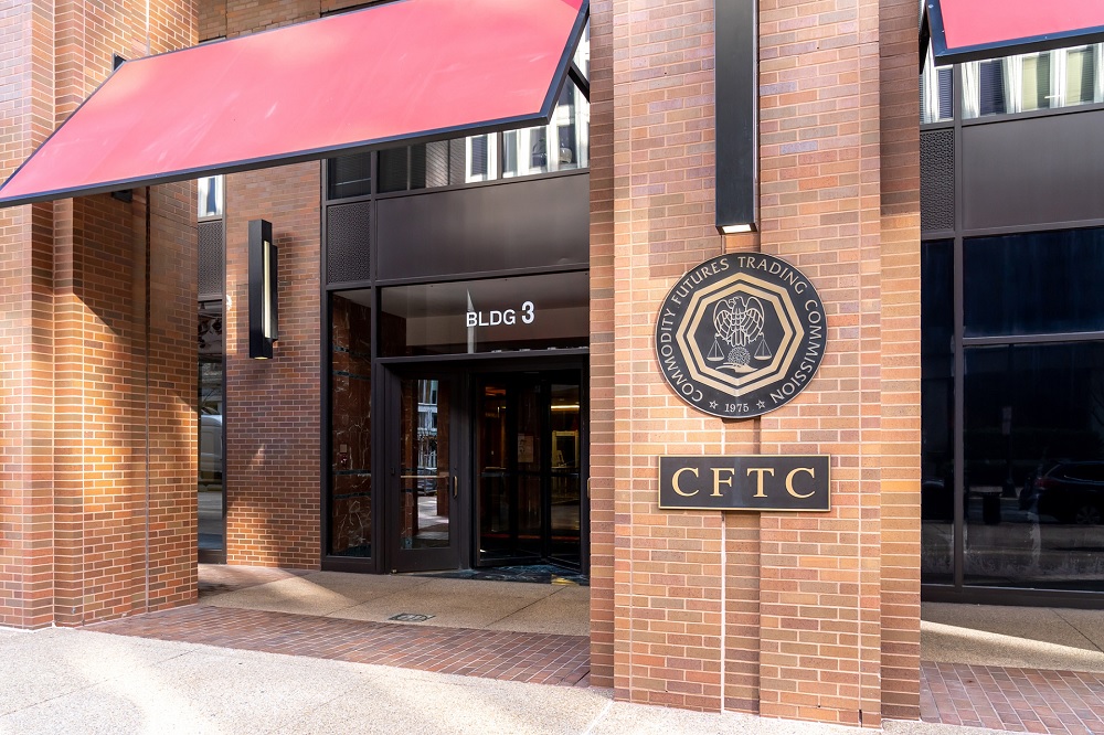 CFTC 获 340 万美元交易商法院令