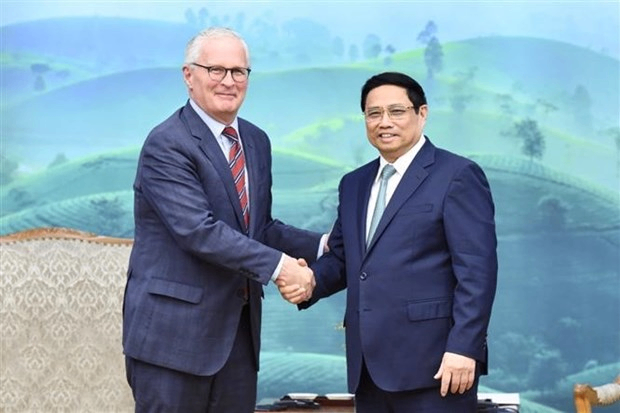 越南总理范明政会见美国半导体行业协会主席John Neuffer