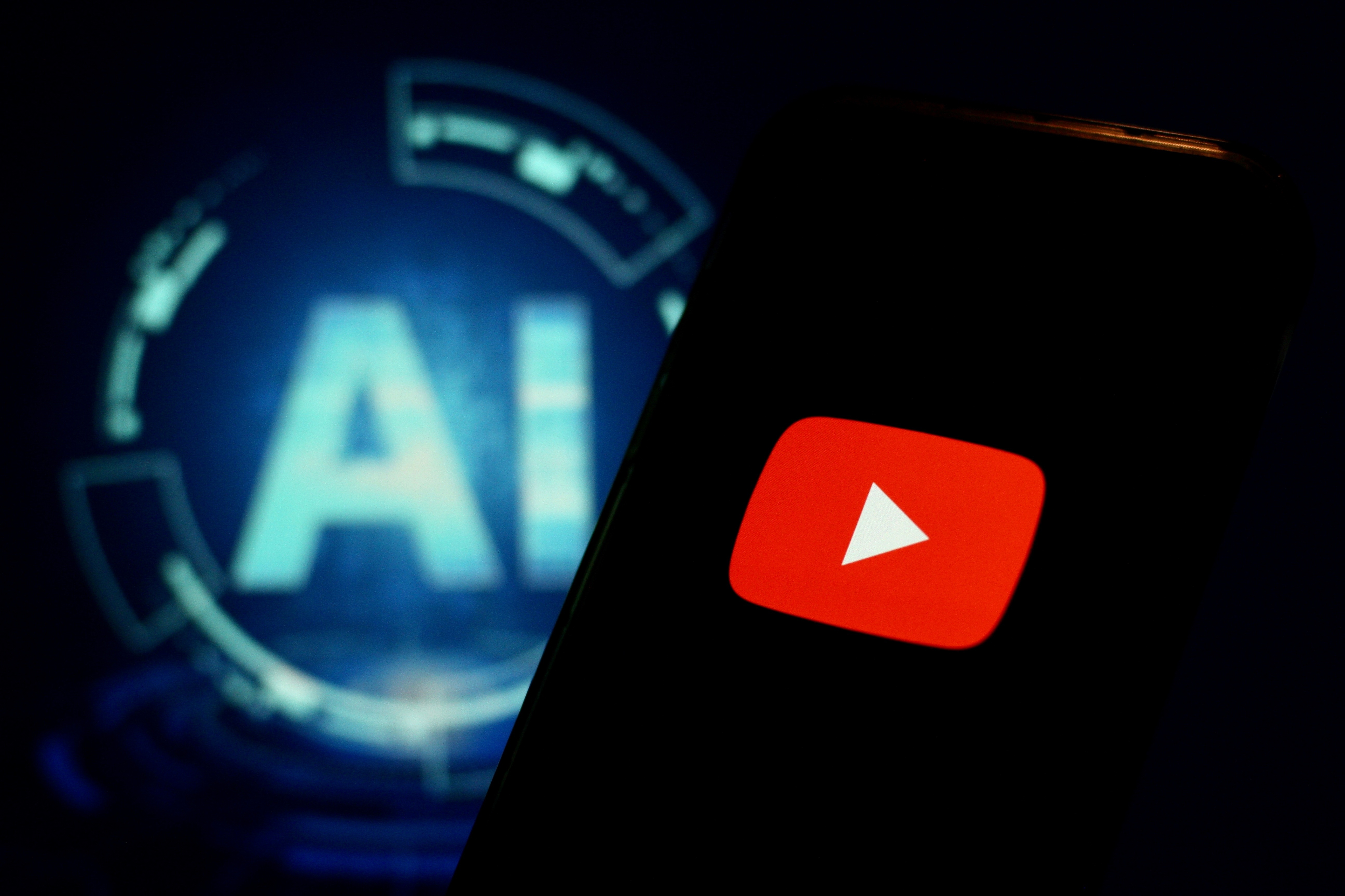 Youtube拟推出新AI歌曲生成工具 传正与唱片公司讨论合作