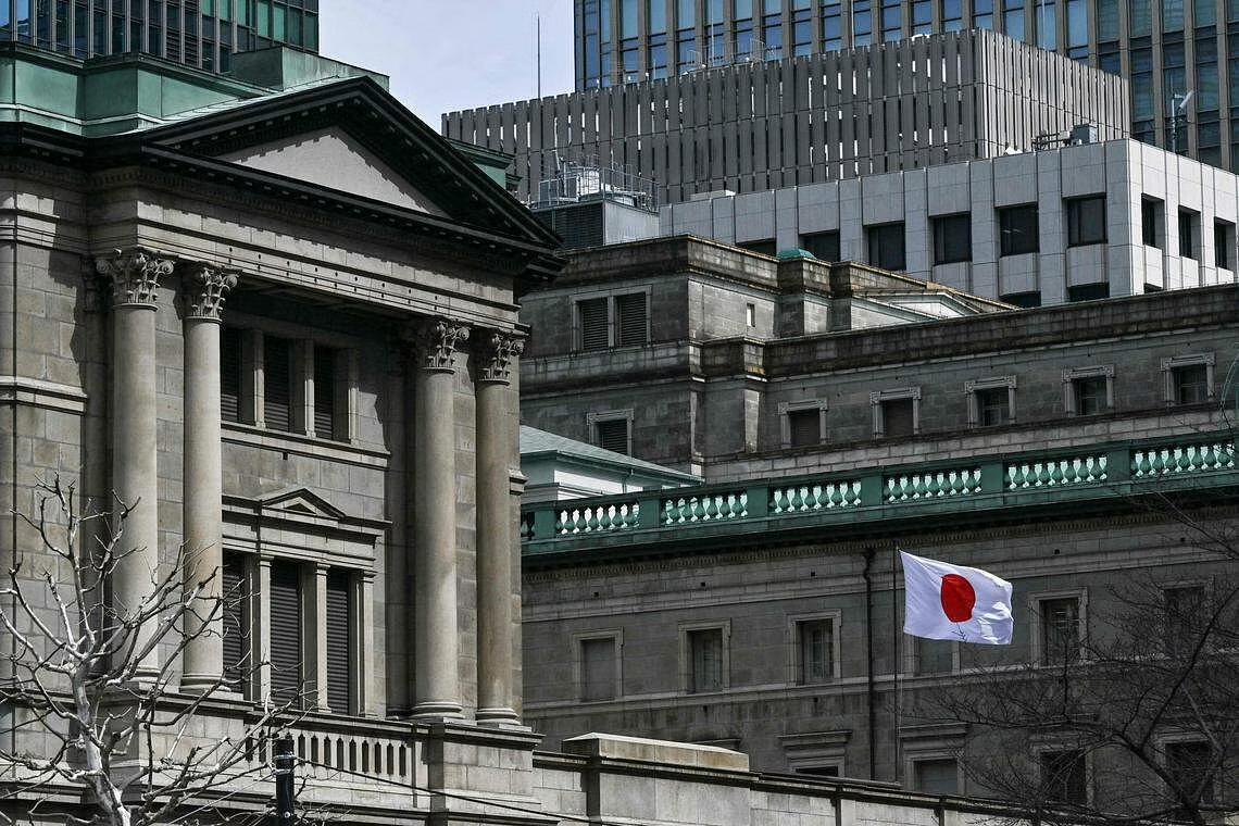 Bank Of Japan Holds Interest Rates Steady, Yen Strengthens Slightly