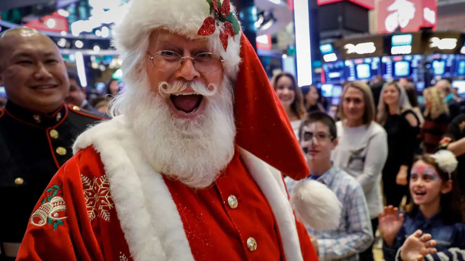 How to grasp the "Santa Claus market" in the US stock market in the short term?