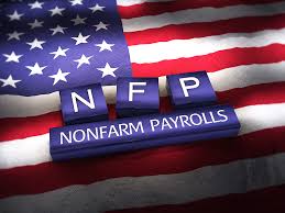 Fed Holds in July as Nonfarm Jobs Beat