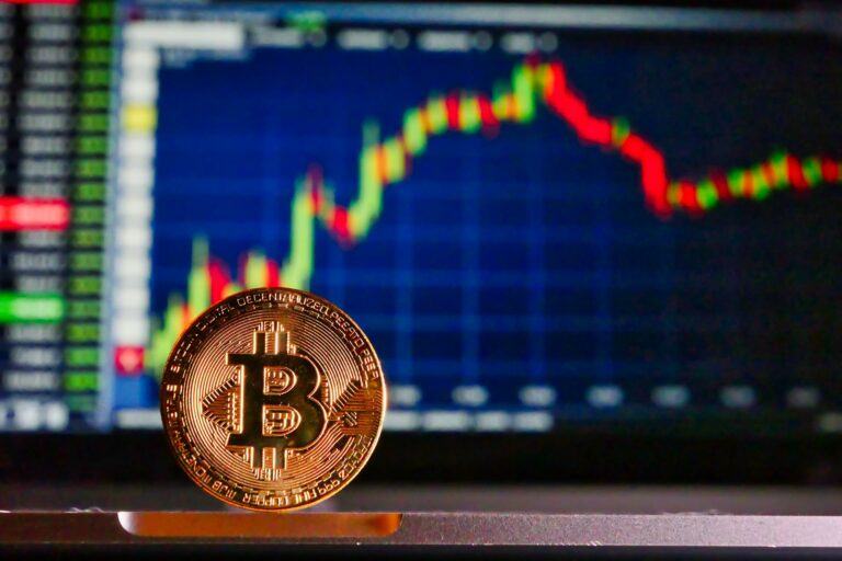 ‘Extreme Fear’ Grips Crypto Market as Bitcoin Fails to Recover $60,000 Level
