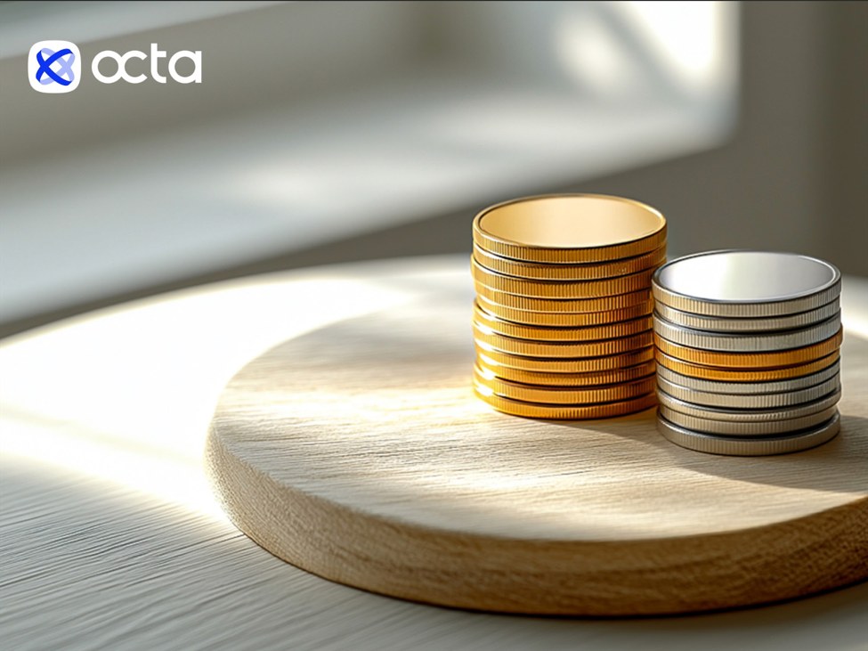 Octa Broker's Analysis: Could Silver Outshine Gold as the Top Investment in 2025?