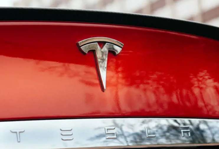 xAI は SpaceX から 20 億ドルを受け取ろうとしている — そして次の「大きな投資家」はテスラですか ？