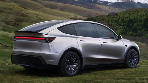 Tesla officially launched its six-seater Model Y L in China, priced at 47,120 USD