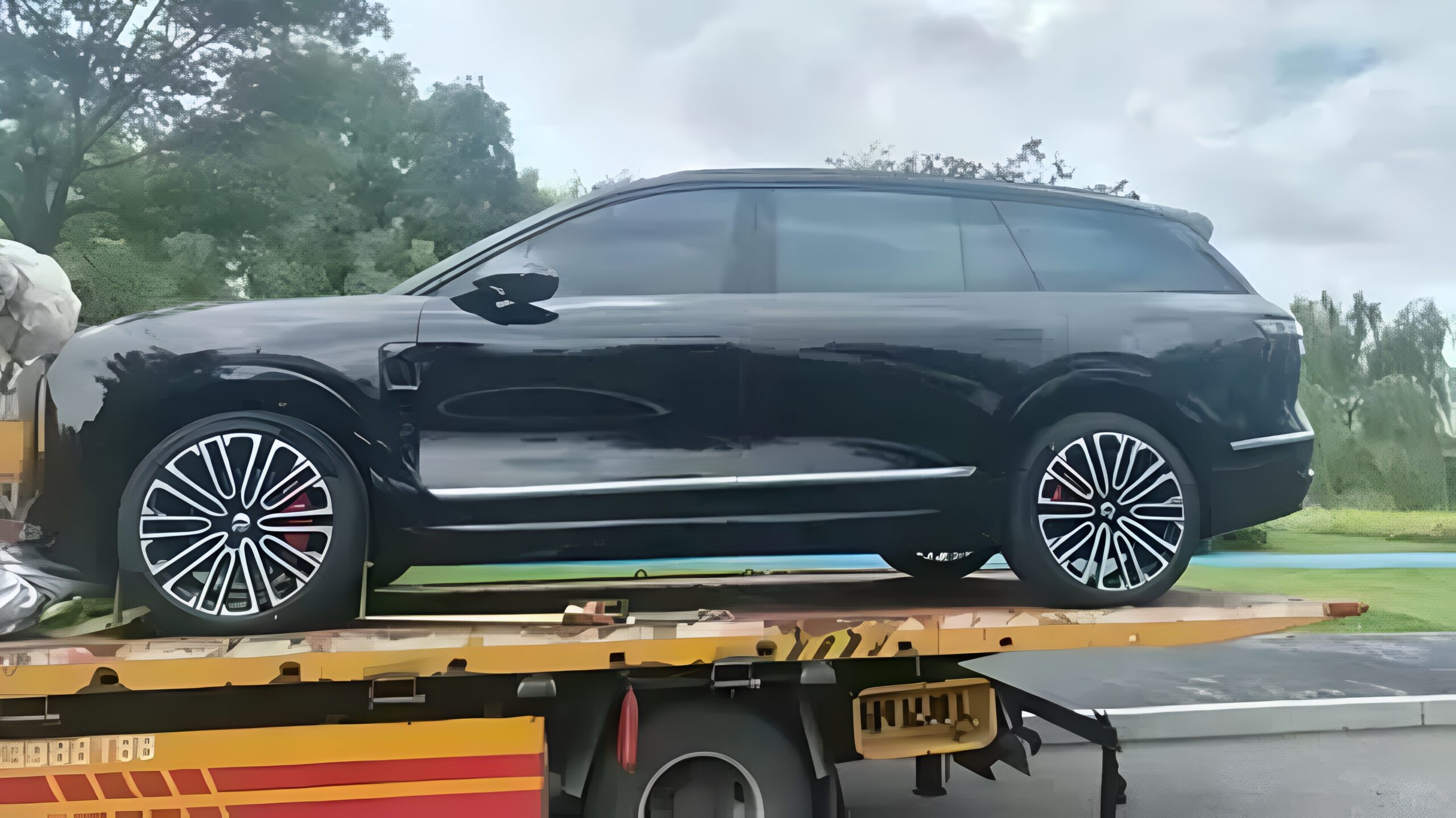 NT3.0平台上的新Nio ES8 SUV将于8月21日在中国开始预售