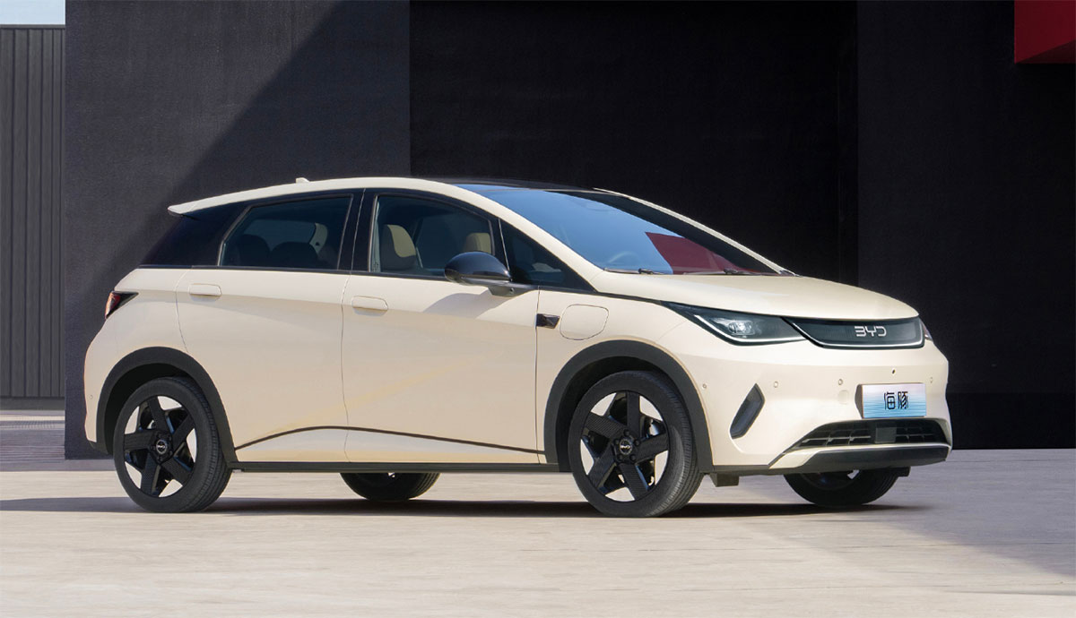 比亚迪首次从泰国工厂向欧洲出口电动汽车