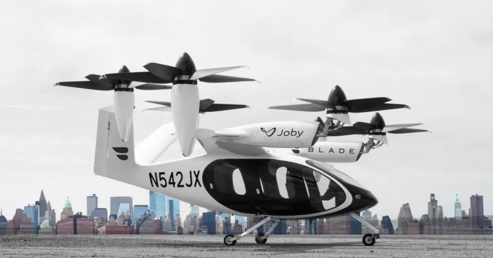 Joby Aviation将以高达1.25亿美元收购Blade的乘客业务，用于城市空中交通扩张