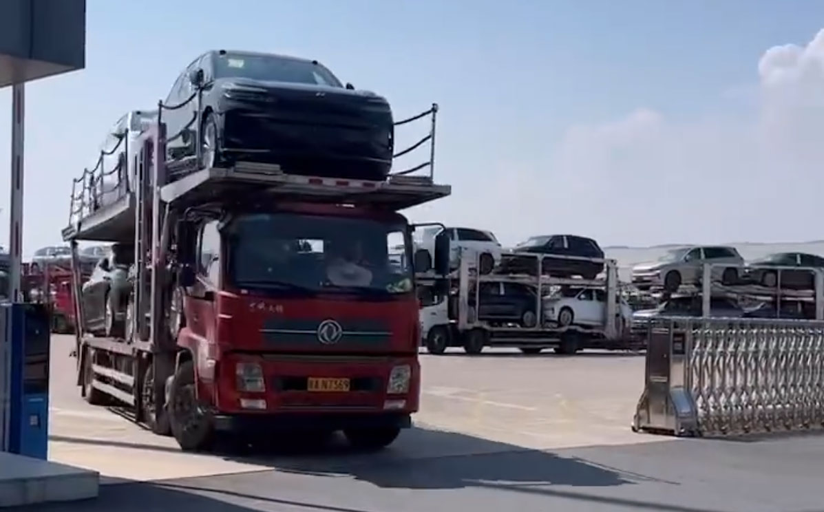Onvo总裁分享视频，显示Nio工厂全天候运营，发货L90 SUV