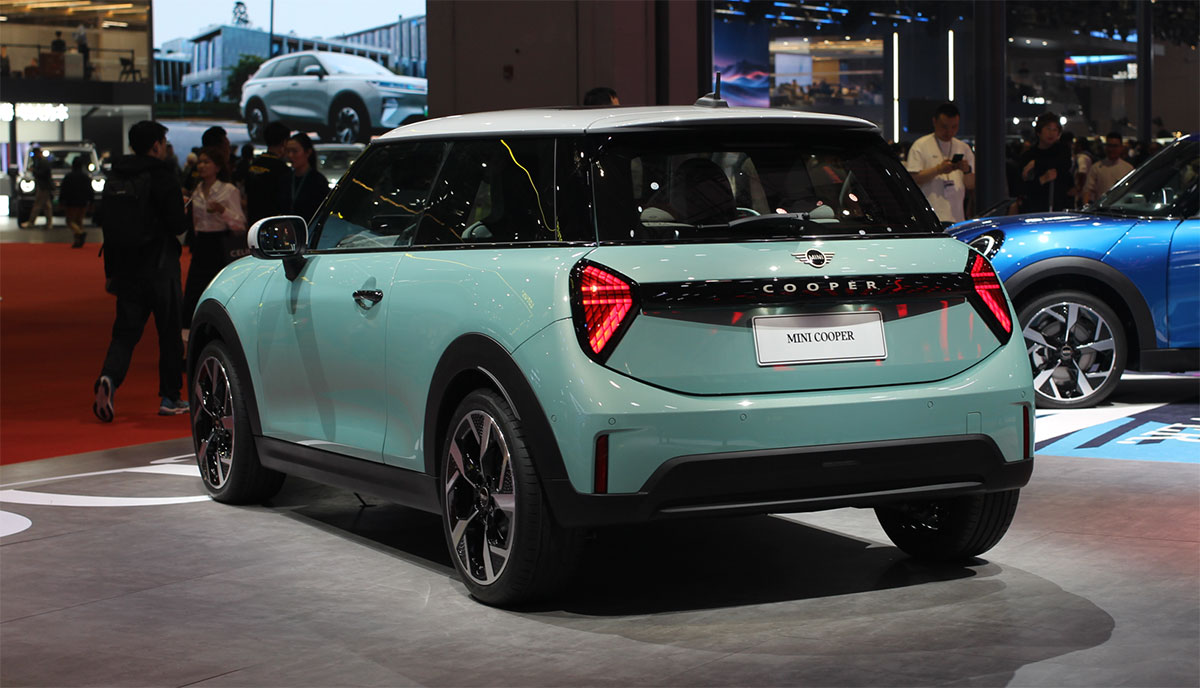 BMW&#039;s China venture recalls 7 electric Minis over battery issues