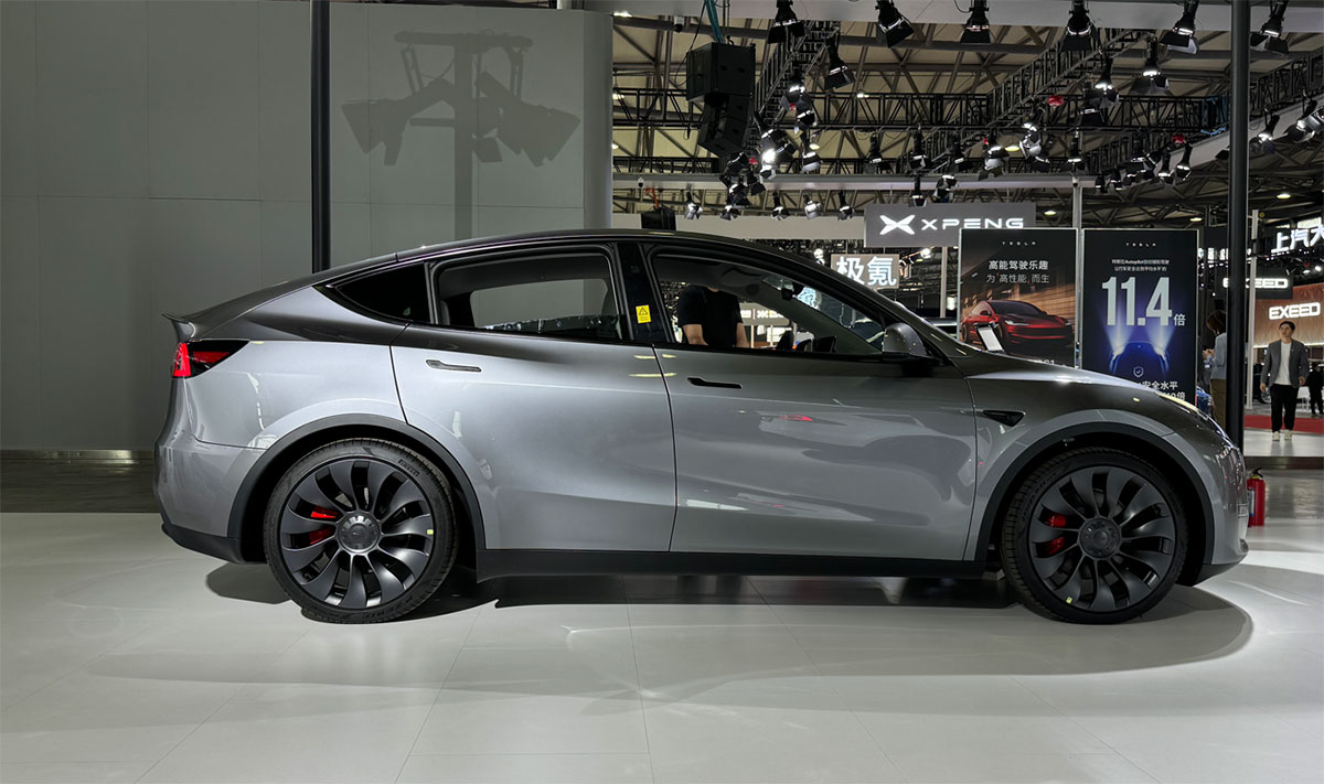 报告称，特斯拉准备在中国推出低价Model 3和Model Y，预计2026年投产