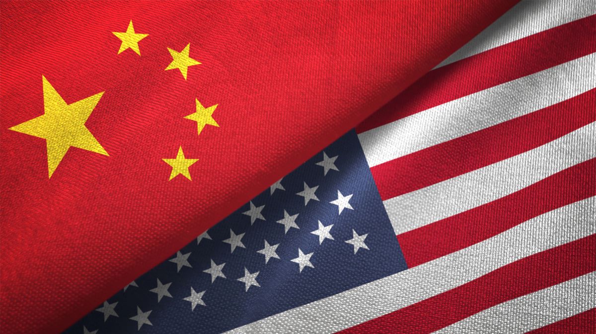 アメリカ合衆国 —レアアース輸出抑制により米国船が新たな港湾手数料に直面し、中国の緊張が再び高まる