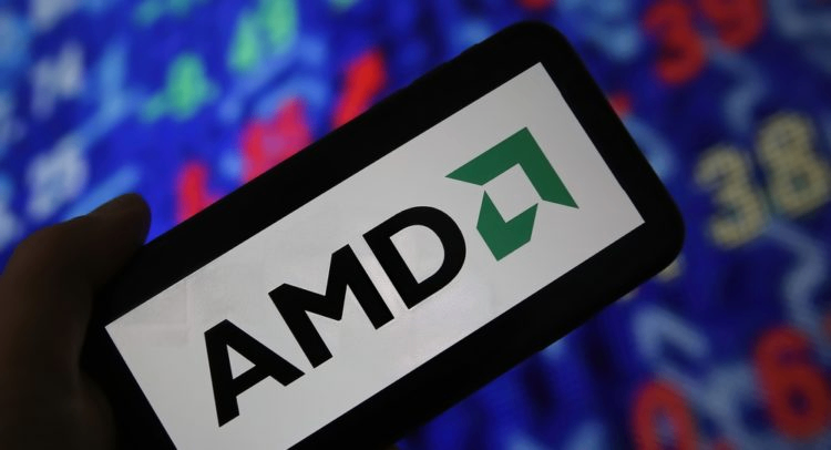 AMD发布新AI芯片MI300系列 内存超英伟达H100两倍有余！