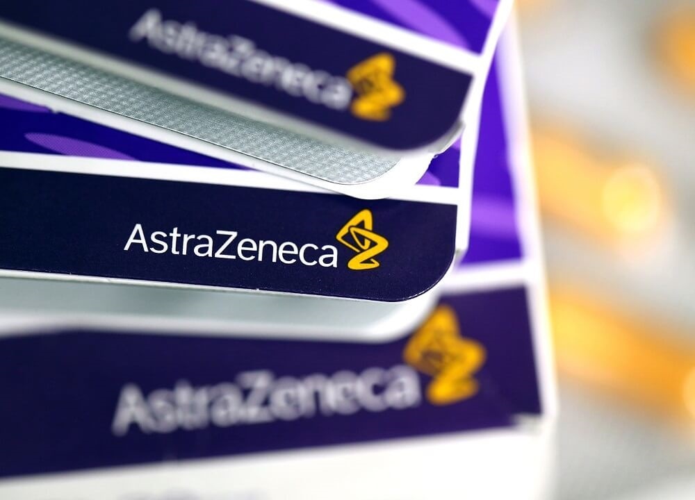 Pharmaceutical giant AstraZeneca may divest its Chinese business and seek a listing in Hong Kong or Shanghai.