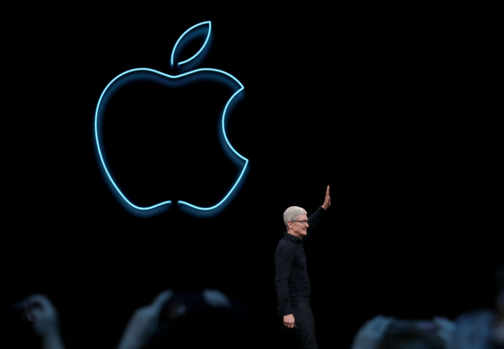 苹果秋季发布会前瞻：iPhone 15又帅又能打   Vision Pro产能出问题