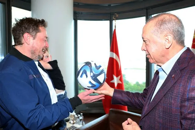 土耳其总统会见马斯克，呼吁特斯拉到土耳其建立工厂