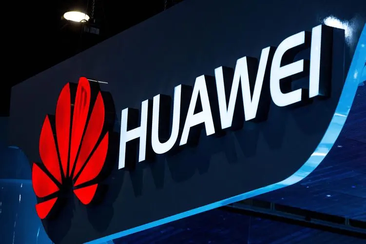 Huawei set up commodity hedging team in Singapore to reduce raw material costs