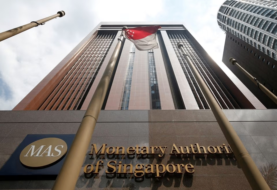 全球通胀下 新加坡欲增发货币政策 以促进经济回温