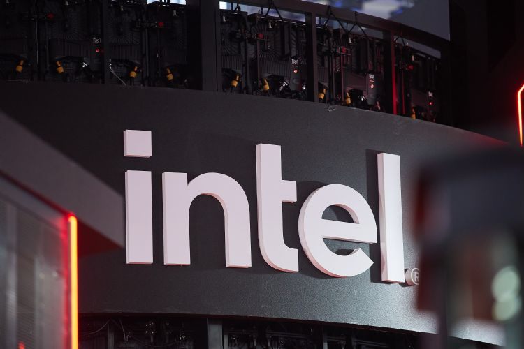 英伟达、AMD自研PC芯片 英特尔“霸主”地位遭挑战