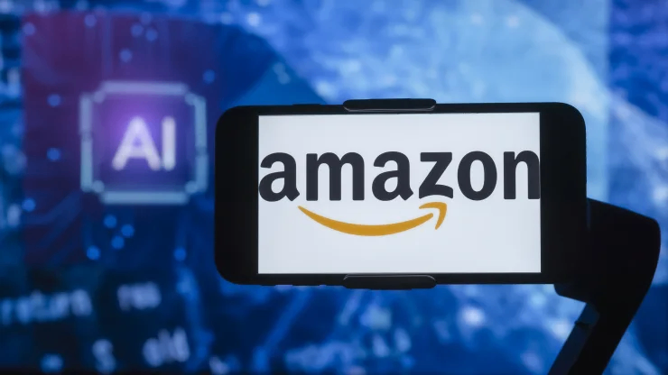 聊天机器人Amazon Q终登场，亚马逊能否打赢这场AI仗？