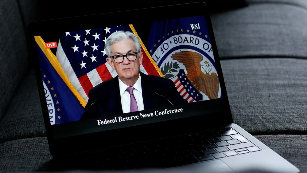 Powell's Congressional Speech Highlights Economy and Monetary Policy