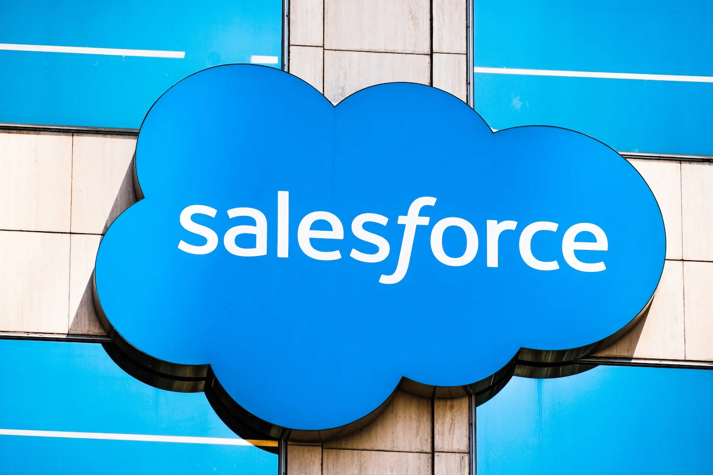 Salesforce称其Agentforce平台将引领第三波AI革命