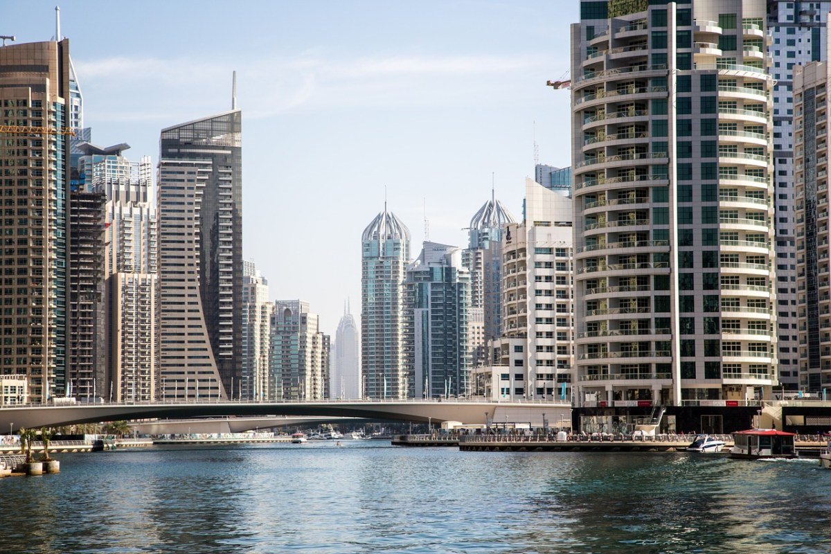 Dubai Real Estate Market Poised for Strong Growth: Optimistic Sales Outlook for 2024/2025