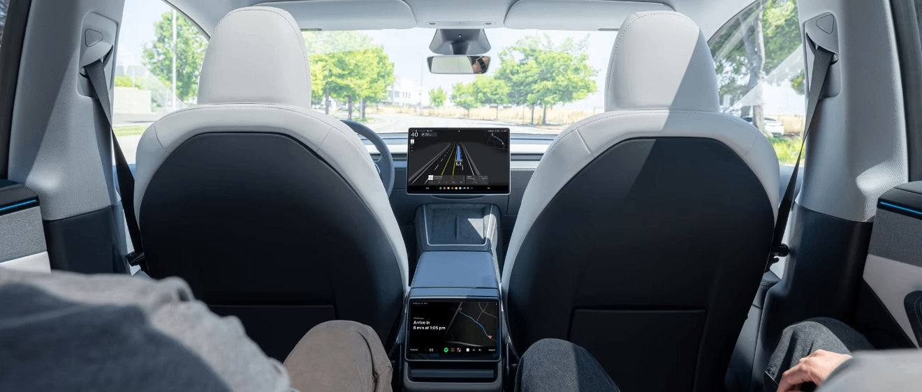 特斯拉Robotaxi低调启程 自动驾驶重塑万亿美元出行生态