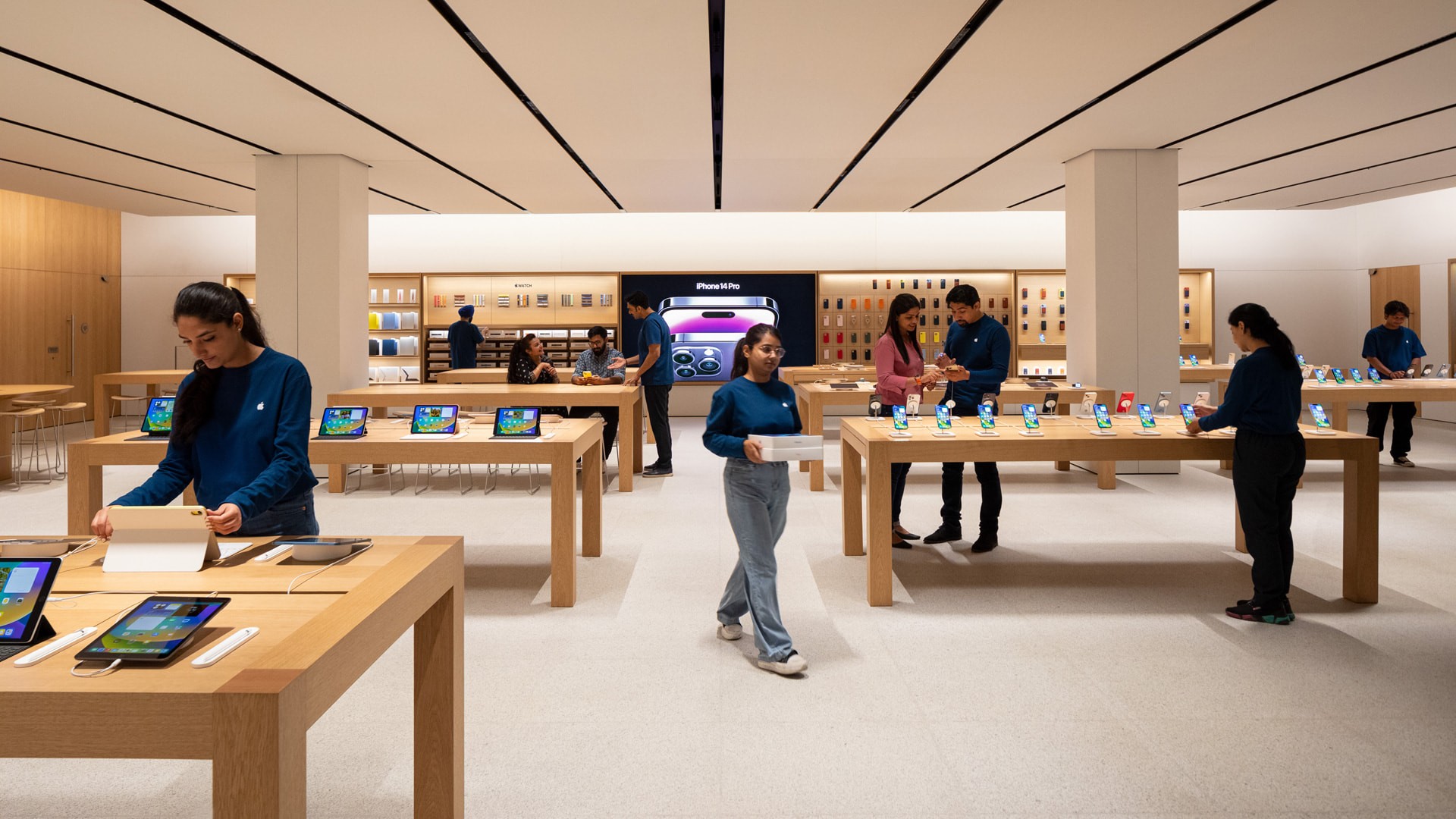 Doo Financial Observation| In 2025Q2, Apple sales in China increased by 8% year-on-year